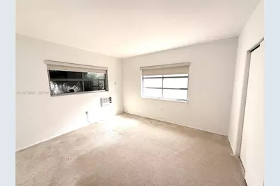 845 Fairway Dr, Miami Beach, FL 33141 - Photo 18