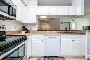 17145 N Bay Rd, Sunny Isles Beach, FL 33160 - Photo 8