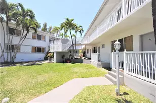 75 S Shore Dr, Miami Beach, FL 33141 - Photo 1