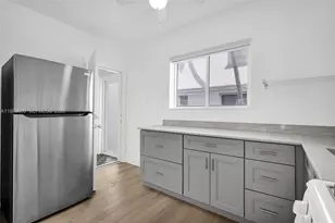 319 80th St, Miami Beach, FL 33141 - Photo 12