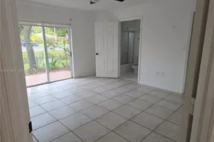 5775 NW 109th Ave, Doral, FL 33178 - Photo 8