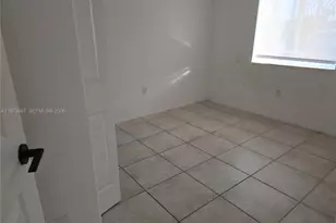 5775 NW 109th Ave, Doral, FL 33178 - Photo 4