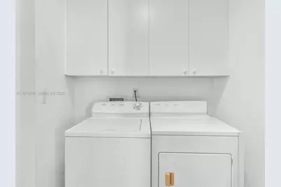 2020 N Bayshore Dr #3303, Miami, FL 33137 - Photo 38