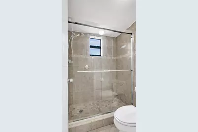 6655 W Broward Blvd #309, Plantation, FL 33317 - Photo 18