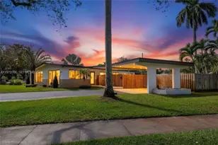 6260 Plantation Rd, Plantation, FL 33317 - Photo 1