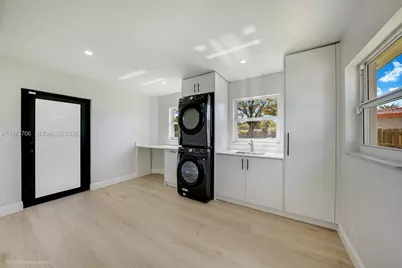 6260 Plantation Rd, Plantation, FL 33317 - Photo 22