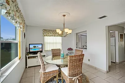 1806 SW 18th St, Boynton Beach, FL 33426 - Photo 16
