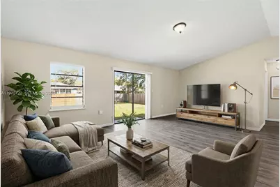 637 Mosquero Ave, Deltona, FL 32738 - Photo 1