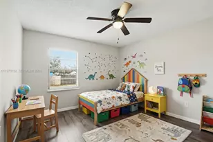 637 Mosquero Ave, Deltona, FL 32738 - Photo 4