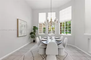 158 Dockside Cir, Weston, FL 33327 - Photo 8