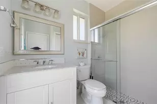 158 Dockside Cir, Weston, FL 33327 - Photo 32