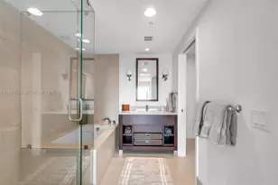 6899 E Collins Ave, Miami Beach, FL 33141 - Photo 10
