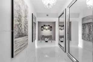 6899 E Collins Ave, Miami Beach, FL 33141 - Photo 2