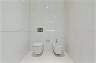 300 Biscayne Blvd Way, Miami, FL 33131 - Photo 46