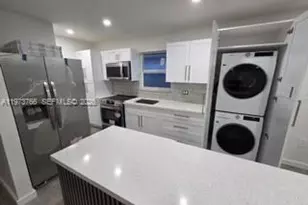 6624 W 22nd Ln, Hialeah, FL 33016 - Photo 14