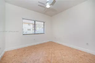 11115 W Okeechobee Rd, Hialeah Gardens, FL 33018 - Photo 18