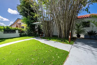1360 SW 16th St, Miami, FL 33145 - Photo 4