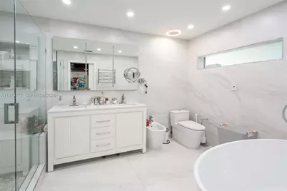 1360 SW 16th St, Miami, FL 33145 - Photo 32