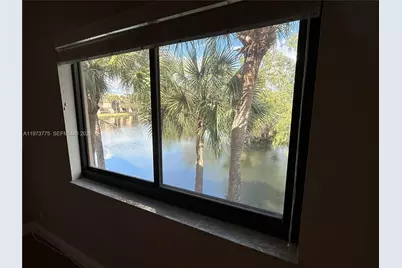 302 Lakeview Dr #204, Weston, FL 33326 - Photo 14