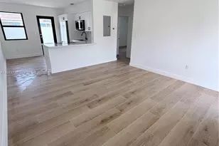 9381 SW 39th St, Miami, FL 33165 - Photo 4