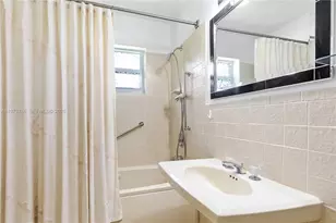 7010 SW 148th Terrace, Palmetto Bay, FL 33158 - Photo 24