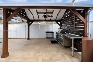 5051 SW 163rd Ct, Miami, FL 33185 - Photo 22