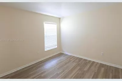 18105 Lembrecht Way, Tampa, FL 33647 - Photo 22