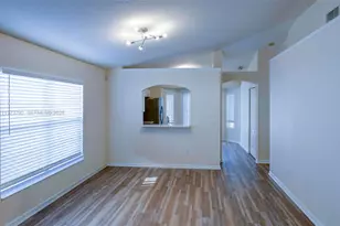 18105 Lembrecht Way, Tampa, FL 33647 - Photo 4