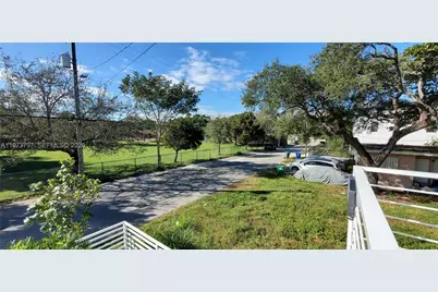 3787 Thomas Ave, Miami, FL 33133 - Photo 18