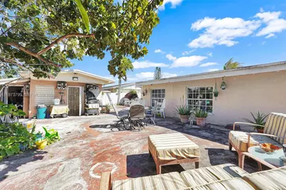 19050 SW 125th Ave, Miami, FL 33177 - Photo 16