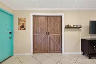 1308 Bayview Dr, Fort Lauderdale, FL 33304 - Photo 12