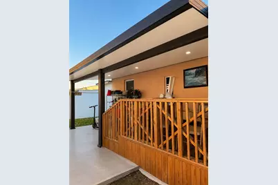 2281 NW 81st Ter, Miami, FL 33147 - Photo 12