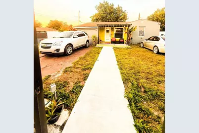 2281 NW 81st Ter, Miami, FL 33147 - Photo 4