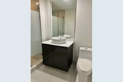 31 SE 6th St #1604, Miami, FL 33131 - Photo 14