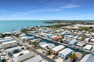 226 Normandy Dr, Tavernier, FL 33070 - Photo 8