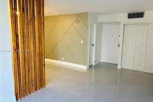 17021 N Bay Rd, Sunny Isles Beach, FL 33160 - Photo 4