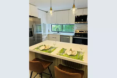 17021 N Bay Rd #427, Sunny Isles Beach, FL 33160 - Photo 1