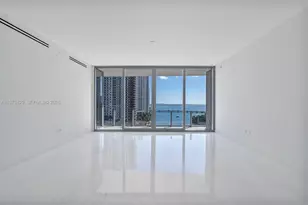 300 Biscayne Blvd Way, Miami, FL 33131 - Photo 12