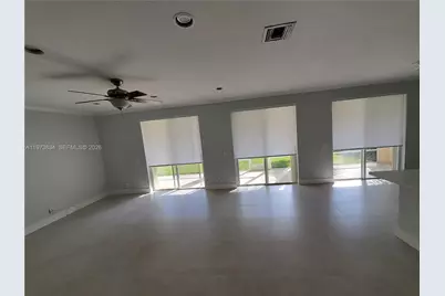 1527 Winterberry, Weston, FL 33327 - Photo 4