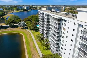 2900 N Course Dr, Pompano Beach, FL 33069 - Photo 20