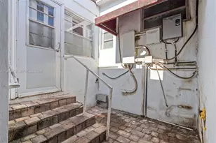 2220 SW 16th Ter, Miami, FL 33145 - Photo 32