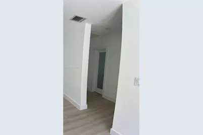2800 SW 25th St #1, Miami, FL 33133 - Photo 18