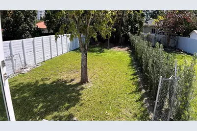 2800 SW 25th St #1, Miami, FL 33133 - Photo 44