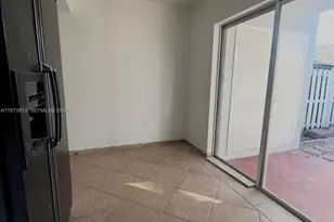 10360 SW 154th Pl, Miami, FL 33196 - Photo 4