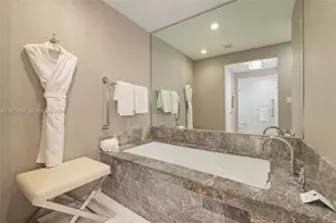 551 N Fort Lauderdale Beach Blvd, Fort Lauderdale, FL 33304 - Photo 26