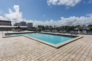 2017 S Ocean Dr, Hallandale Beach, FL 33009 - Photo 40