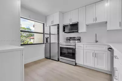 8535 Casa Del Lago #F, Boca Raton, FL 33433 - Photo 8
