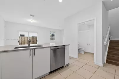 2662 SE 10th Street #2662, Homestead, FL 33035 - Photo 10