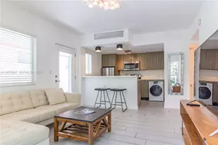 740 Meridian Ave, Miami Beach, FL 33139 - Photo 12