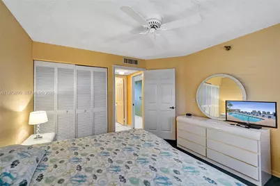 17700 N Bay Rd #805, Sunny Isles Beach, FL 33160 - Photo 22